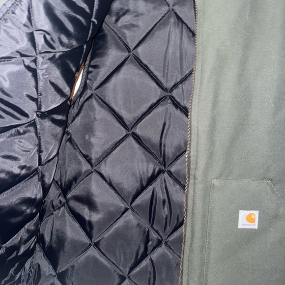 Carhartt Men’s XL Tall Dark Green Made in USA V01 Duck Quilt Lined Vest Like New - Picture 3 of 6